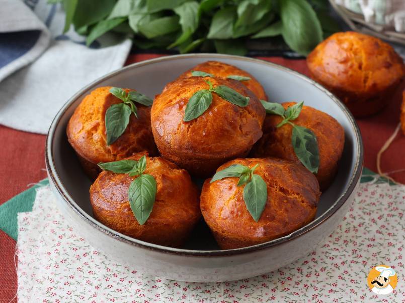 1. Pikante Tomaten-Muffins mit Mozzarella-Herz