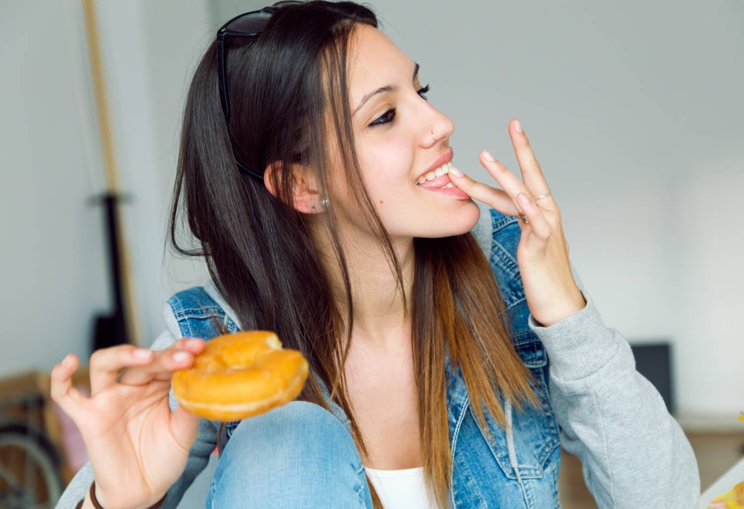 Wie viel Zucker können Sie pro Tag zu sich nehmen, ohne Ihrer Gesundheit zu schaden?