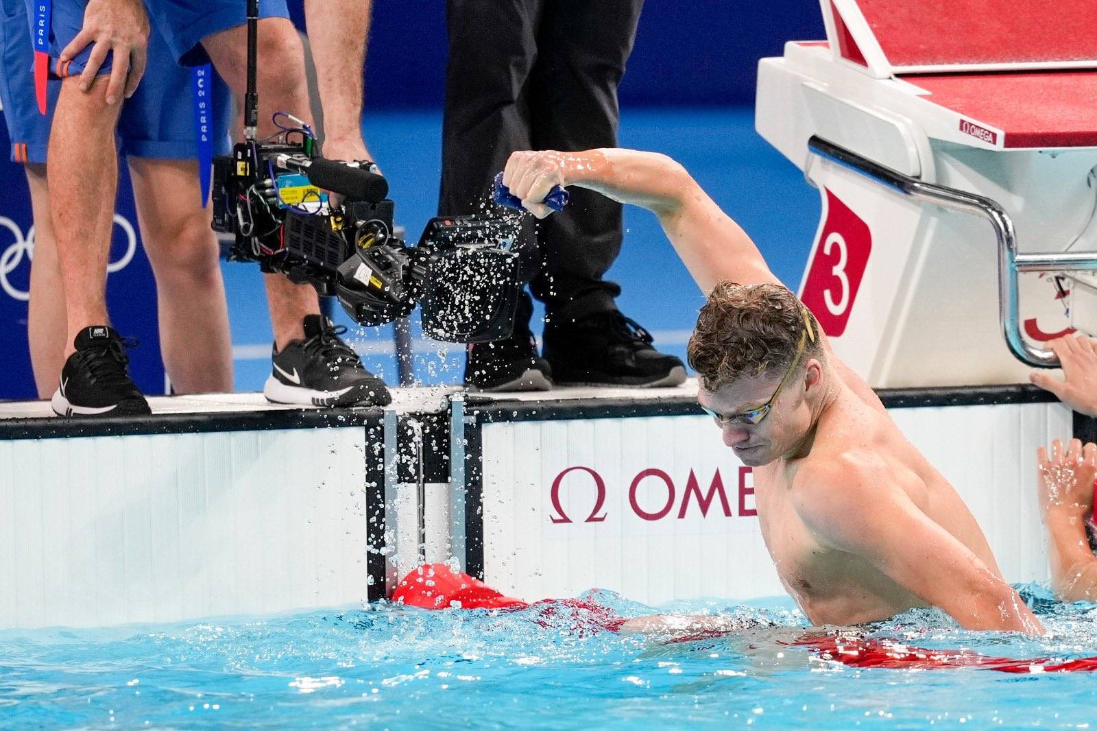 Léon Marchand: Das beeindruckende Tempo des Champions, der 10.000 Kalorien pro Tag verbraucht!