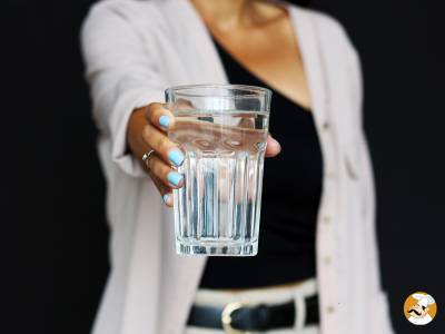 12 unglaubliche Vorteile, die nur Wasser für Sie haben kann!