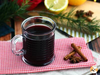 Selbstgemachter Glühwein: das Weihnachtsrezept, das Ihr Haus mit Magie und festlichen Düften erfüllt