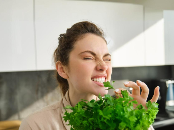 Hoher Cholesterinspiegel: Ist es wirklich möglich, ihn mit einer veganen Ernährung zu senken?