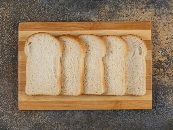 Überlegen Sie, bevor Sie Ihr Toastbrot kaufen, denn einige sind schlecht für Ihre Gesundheit!