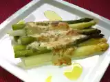 Rezept Zweierlei spargel mit einer orangen-kräuter-mandelsauce gratiniert