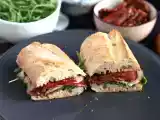 Rezept Sandwich mit geräucherter entenbrust, getrockneten tomaten, rucola und balsamico