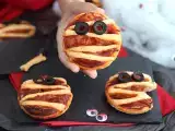 Rezept Mumien-pizzen aus blätterteig : einfacher halloween-snack