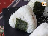 Rezept Onigiri mit thunfisch, das kleine dreieckige reissandwich aus japan - おにぎり