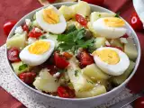 Rezept Kartoffelsalat mit feta, ei und kirschtomaten