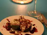 Rezept Gratinierte ricotta-feigen mit rotwein-honig-sauce & gerösteten pinienkernen