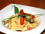 Rezept Kartoffeln mit spargel, kirschtomaten und zwiebeln in einer vinaigrette mit ziegenkäse