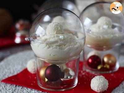 Rezept Kokosnussgläser nach raffaello-art ohne backen - ein märchenhaftes dessert in einer schneekugel