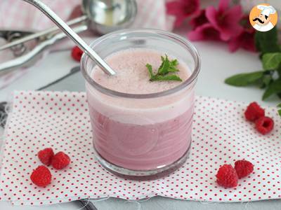 Rezept Veganer milchshake mit himbeeren und minze