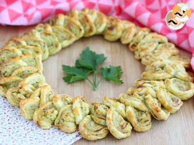 Rezept Blätterteigkranz mit pesto zum aperitif