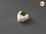 Onigiri mit Thunfisch, das kleine dreieckige Reissandwich aus Japan - おにぎり - Zubereitung Schritt 10