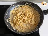 Spaghetti Cacio e Pepe: 3 Zutaten, eine Geschmacksexplosion! - Zubereitung Schritt 9