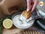 Air Fryer Zucchini Beignets mit Joghurt-Feta-Sauce - Zubereitung Schritt 6