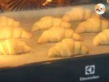 Croissants mit Kondensmilch - Zubereitung Schritt 6