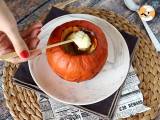 Herbstliches Fondue mit Reblochon in einem Kürbis! - Zubereitung Schritt 7