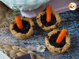 Cookies Cups mit Schokoladenganache nach Art eines kleinen Karottentopfes garniert - Zubereitung Schritt 8