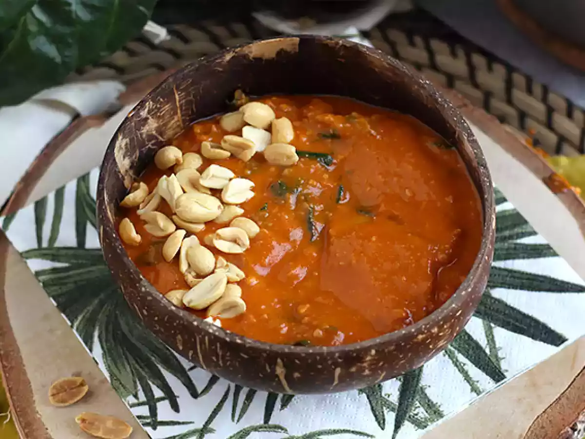 Afrikanische Suppe: Tomate, Erdnuss und Mangold – Afrikanische Erdnusssuppe - foto 2