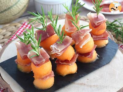 Aperitifspieße Melone, Schinken, Rosmarin - foto 2