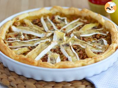 Camembert-Torte mit Äpfeln