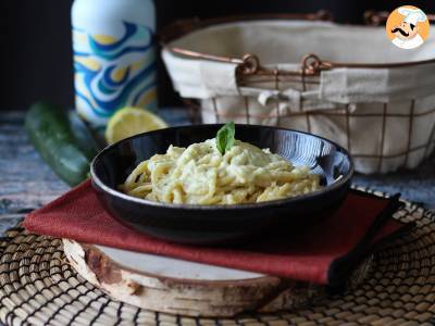 Cremige Nudeln mit Zucchini und griechischem Joghurt - foto 2