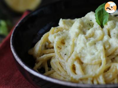 Cremige Nudeln mit Zucchini und griechischem Joghurt - foto 5