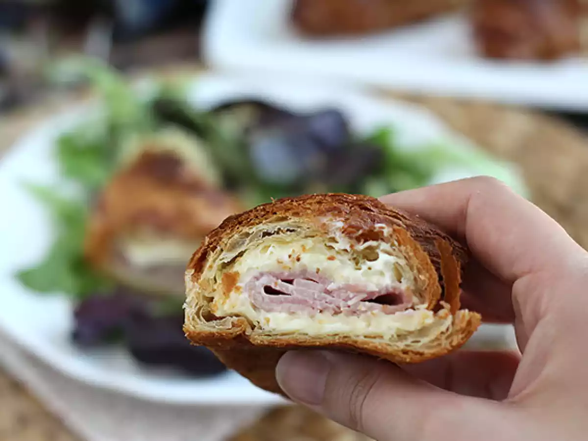 Croissants mit Schinken und Käse - foto 4