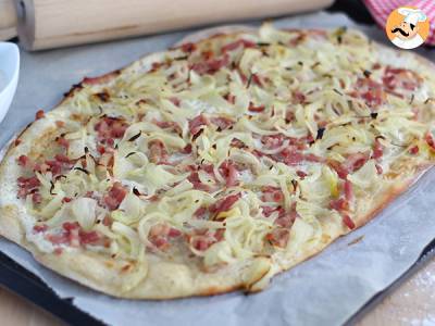 Flammekueche, elsässischer Flammkuchen