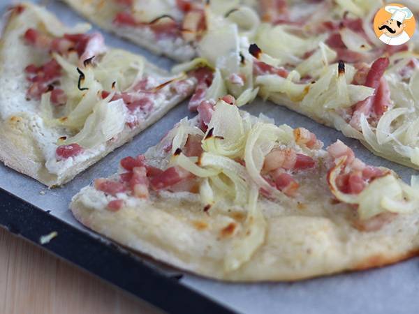 Flammekueche, elsässischer Flammkuchen - foto 2