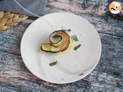 Gebackene Zucchiniröllchen mit Schinken und Scamorza-Käse - foto 5