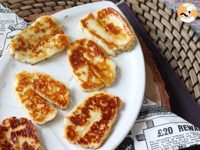 Gebackener Halloumi in der Pfanne als süß-salzige Version mit Honig und Rosmarin - foto 4