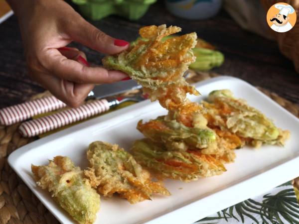 Gebratene Zucchiniblüten, das Rezept für Teig mit Sprudelwasser - foto 3