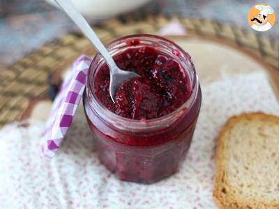 Gesunde Marmelade mit Beeren und Chiasamen - foto 2