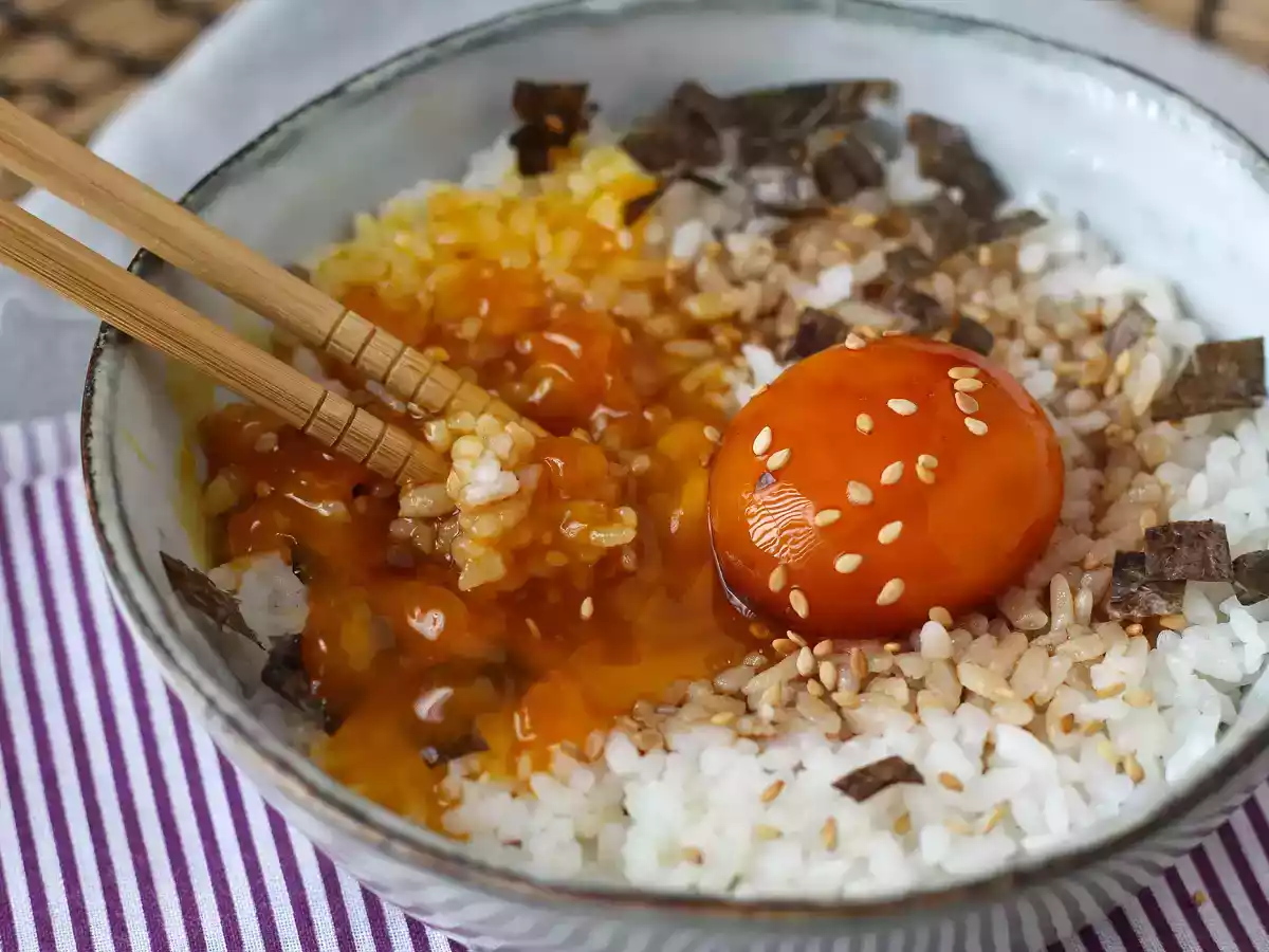 In Sojasauce kandierte Eigelbe - foto 7