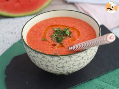 Kalte Suppe mit Wassermelone und Tomate - foto 2