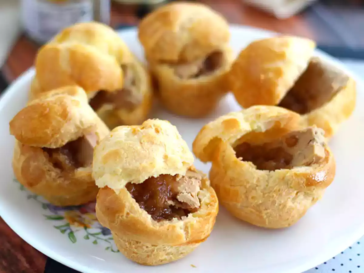 Kleine Windbeutel mit Foie gras und Zwiebelconfit - foto 3