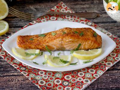 Lachs in der Fritteuse: gesund und geschmacksintensiv