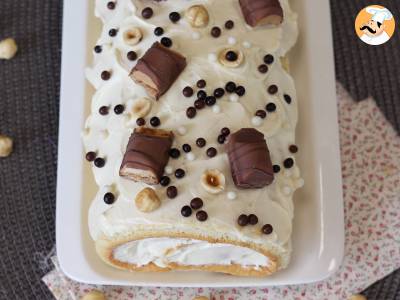 Leicht gerollt mit Kinder Bueno-Geschmack, perfekt als Geburtstagskuchen oder als Weihnachtsstollen! - foto 3