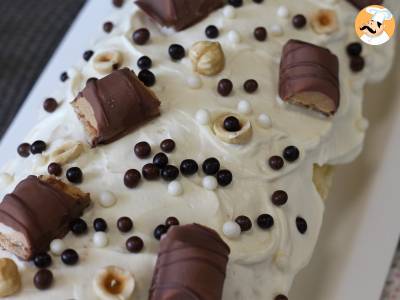 Leicht gerollt mit Kinder Bueno-Geschmack, perfekt als Geburtstagskuchen oder als Weihnachtsstollen! - foto 7