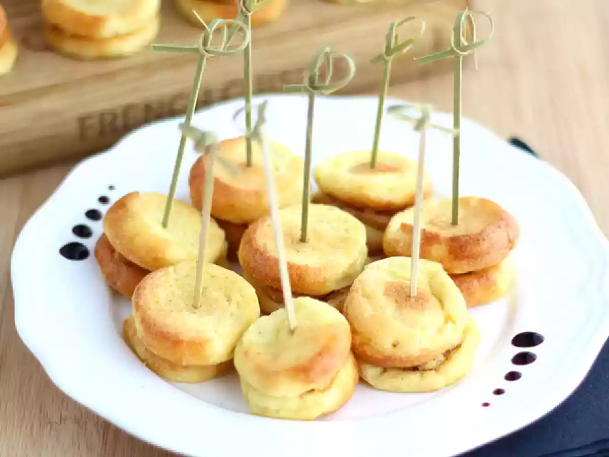 Macarons von Gänseleber mit Knödeln