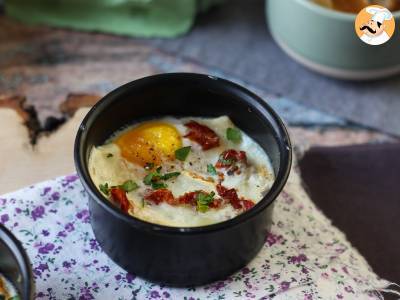 Oeufs cocotte chèvre et tomates séchées au Air Fryer! - foto 6