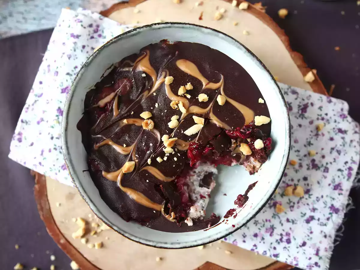 Overnight oat rote Früchte und Schokolade, ein gesundes und sättigendes Frühstück! - foto 3