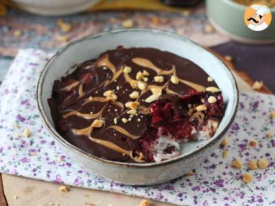 Overnight oat rote Früchte und Schokolade, ein gesundes und sättigendes Frühstück!