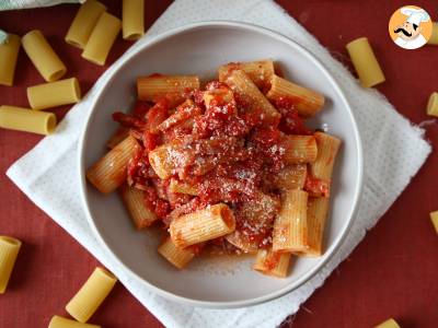 Pasta all'amatriciana, das traditionelle Rezept Schritt für Schritt erklärt - foto 5