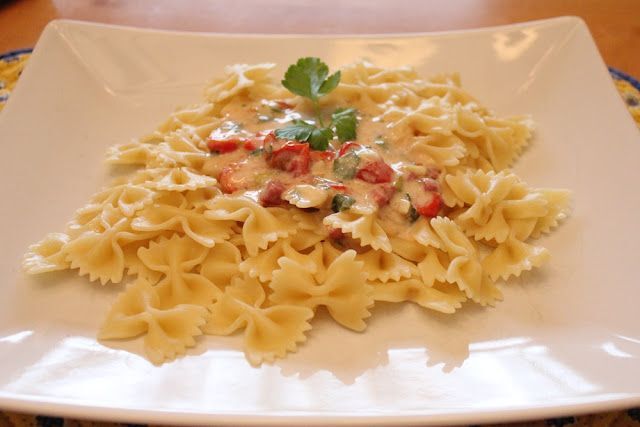 Pasta mit specksauce - Rezept Petitchef