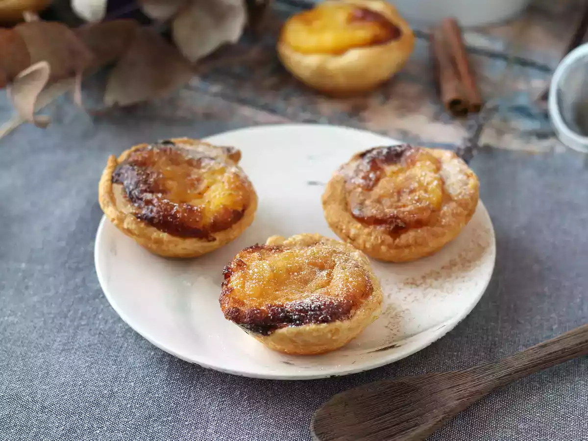 Pastéis de nata in der Heißluftfritteuse. Das schnelle und einfache Rezept für die traditionelle portugiesische Süßspeise. - foto 5