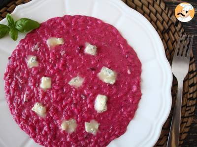 Risotto mit Roter Bete und Gorgonzola: eine Explosion von Farben und intensiven Aromen - foto 5