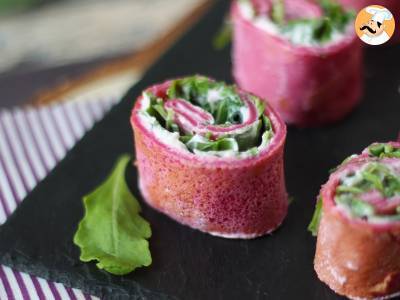 Rote-Bete-Crepes-Rollen mit Ricotta und Rucola - foto 3